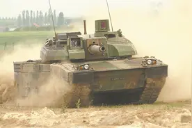 兵器大观丨法国升级改装“勒克莱尔”主战坦克图片