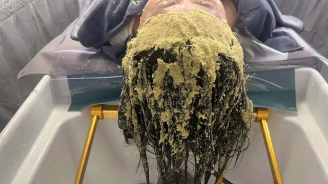 「懒鬼旅游三件套」,在打工人里杀疯了?