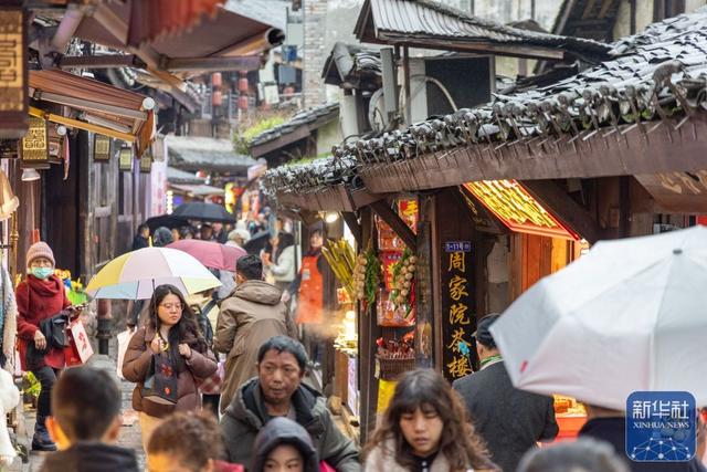 央媒看重庆｜重庆：千年古镇迎客来