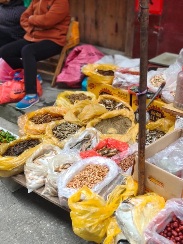 又赶“闹子”了，这次去转修仁街