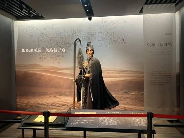 大美新疆万里行之十三：霍尔果斯国门赋