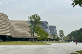 青铜之光耀古今丨走进三星堆博物馆 探寻中华文明多元一体的有力实证图片