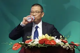 钟睒睒称鄙视价格战：卷价格是无能的表现图片