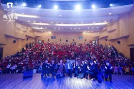 青浦这里上演亲子魔术秀，点亮梦想与奇迹图片