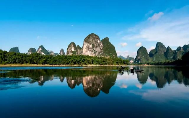 文旅年底内卷无上限！桂林喊你用乡音 “盘活” 老课文，直接线下免费解锁课本名场面！