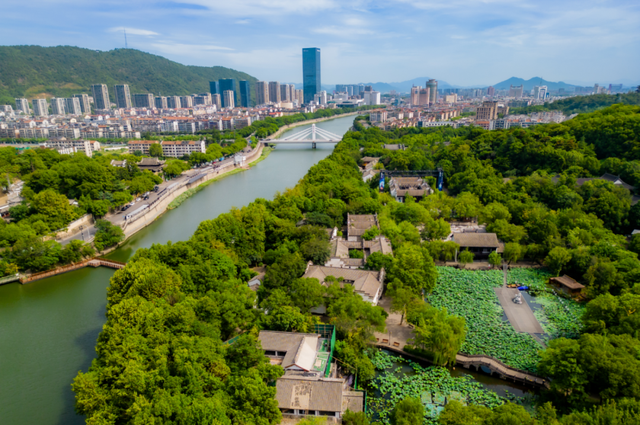 玩转西施跨年音乐节！吃喝玩乐，收藏这篇就够了→