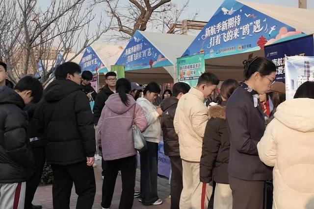 打着飞的来鸥遇！“航空+文旅”融合助推青潍一体化