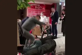 安庆一装修公司体罚业绩未达标员工？公司称情况不实，警方介入图片