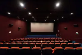 不止“单人不能买C位”，影院“霸王行规”该休矣图片