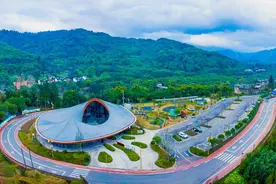 四川交旅融合建设再提速 2025年将建成三大示范区及多条精品线路图片