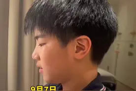 儿子向妈妈诉说同学们都很有钱，妈妈：比财富更重要的是有价值的自己。图片