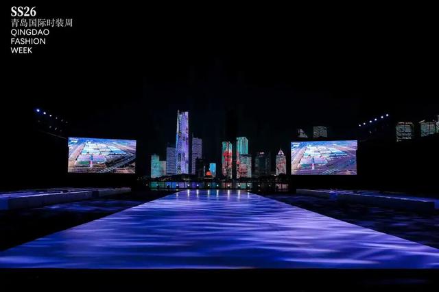 “奥帆中心潮ING秀场”荣膺2025青岛（市南）庭院艺术季“庭院光影场景奖”