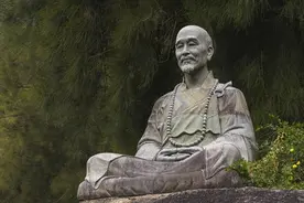 弘一法师圆寂前写下一首诗偈，一生所悟、多年感怀！读懂受益匪浅图片
