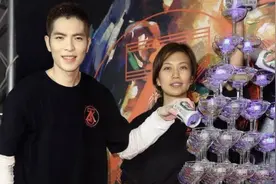 萧敬腾：结婚了，高攀了图片