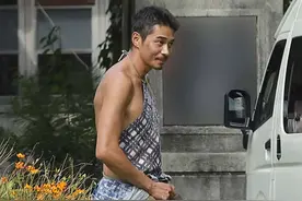 日本顶级渣男被曝深山开“后宫”！和3女星山林同居？图片