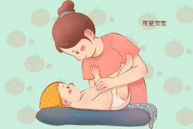 “先爬再学走”和“不爬就会走”的娃，将来有3大差距，快来对照图片