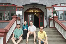 伊莎白“回家”记图片