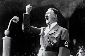 希特勒上台后，穷得叮当响的德国忽然有钱了，钱从哪里来？图片