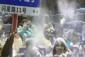 全国1000多家影院突然“下雪” 局部“暴雪” “张万森，雪崩了！”图片