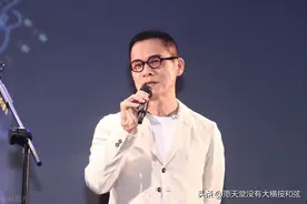 谁是华语音乐最强作词人？巅峰作词人方文山、黄霑歌词分析！图片