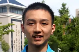 湖北寒门学霸放弃保送清华，扬言要享受高考全过程，后来考多少分图片