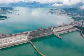 炸掉三峡，淹没中国，如果三峡大坝遭到敌对国家打击，该如何是好图片