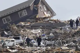 龙年大事件，从百团大战到日本地陷，网友戏称日本遭了“天谴”图片