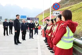 要闻｜许永锞到河池市天峨县开展走访调研慰问图片