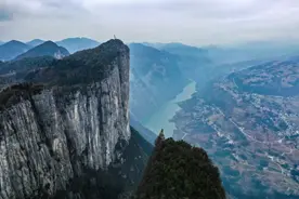 去了恩施大峡谷，根本没感觉到累，爬山方式选对简直如履平地图片