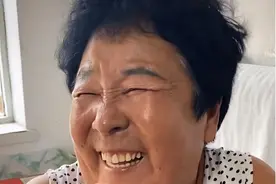 东北农村75岁老太，靠拍短视频狂揽3600万粉丝，身价突破千万！图片