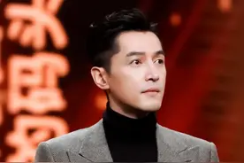 胡哥这回又赢麻了，三个指数突破上亿圈层，要火到什么程度才算完图片