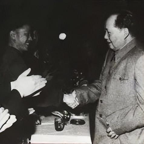 从“闵大荒”到“科创湾区”：南部科创中心视角下的闵行地区发展回顾与展望