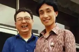 巩汉林师从相声名家唐杰忠，刚拜师就“叛变”，背后竟是师父支持图片