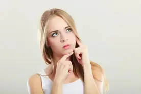 老外跟你说 Are you smoking，可不是问“你抽烟吗”！图片