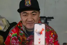 冰城左右哥：我妈嘱咐我“别飘”，我说“那行”图片