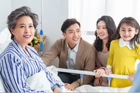 探视病人时，不管有钱没钱，都别带这三样，容易惹出麻烦图片