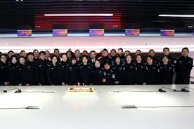 “1”心“1”意“0”距离，湖州公安开展110宣传日主题活动图片