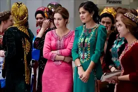 亚洲唯一永久中立国，全国水电气免费用，汽油价格每升一毛钱左右图片