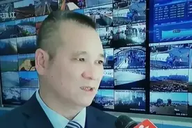 反转失败！奔驰车加塞后续:徐闻港回应一针见血，不存在交替行驶图片