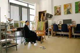 安徽一位家庭主妇，46岁学画画，泼辣生猛图片