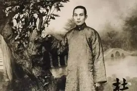 青帮老大“杜月笙”是如何从卖梨小贩成长为绝世枭雄的图片