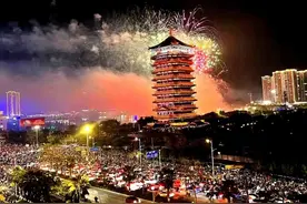 广西人跨年的“秘密基地”，短短十米路需要用一生来治愈，哈哈哈图片