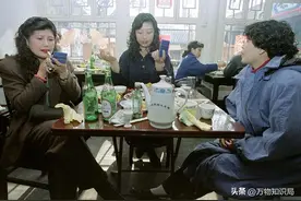 七十年代“下馆子”，2元在街上饭店能吃些啥？满满都是回忆！图片