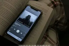 不联系的日子，是互相比狠，还是互相比心疼呢图片