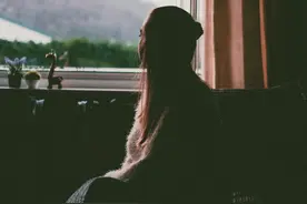 男友只想领证，不想办婚礼，不想拍婚纱照，不想要孩子，怎么办？图片