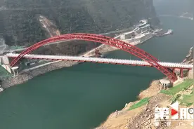 重庆乌江白马大桥今天建成通车！图片
