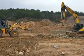 干工程太难了，没有关系干工程，朋友亏得裤衩子都不剩图片