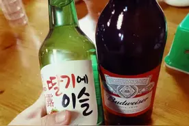 喝酒文案短句走心，适合喝酒时发朋友圈的句子图片