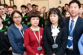 2015年5名中国教师，用中式教育培养英国学生，结局令英国人吃惊图片