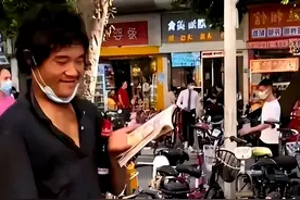 华强北“山寨手机王子”陈金陵：曾拥亿万财富，如今已经沦落街头图片